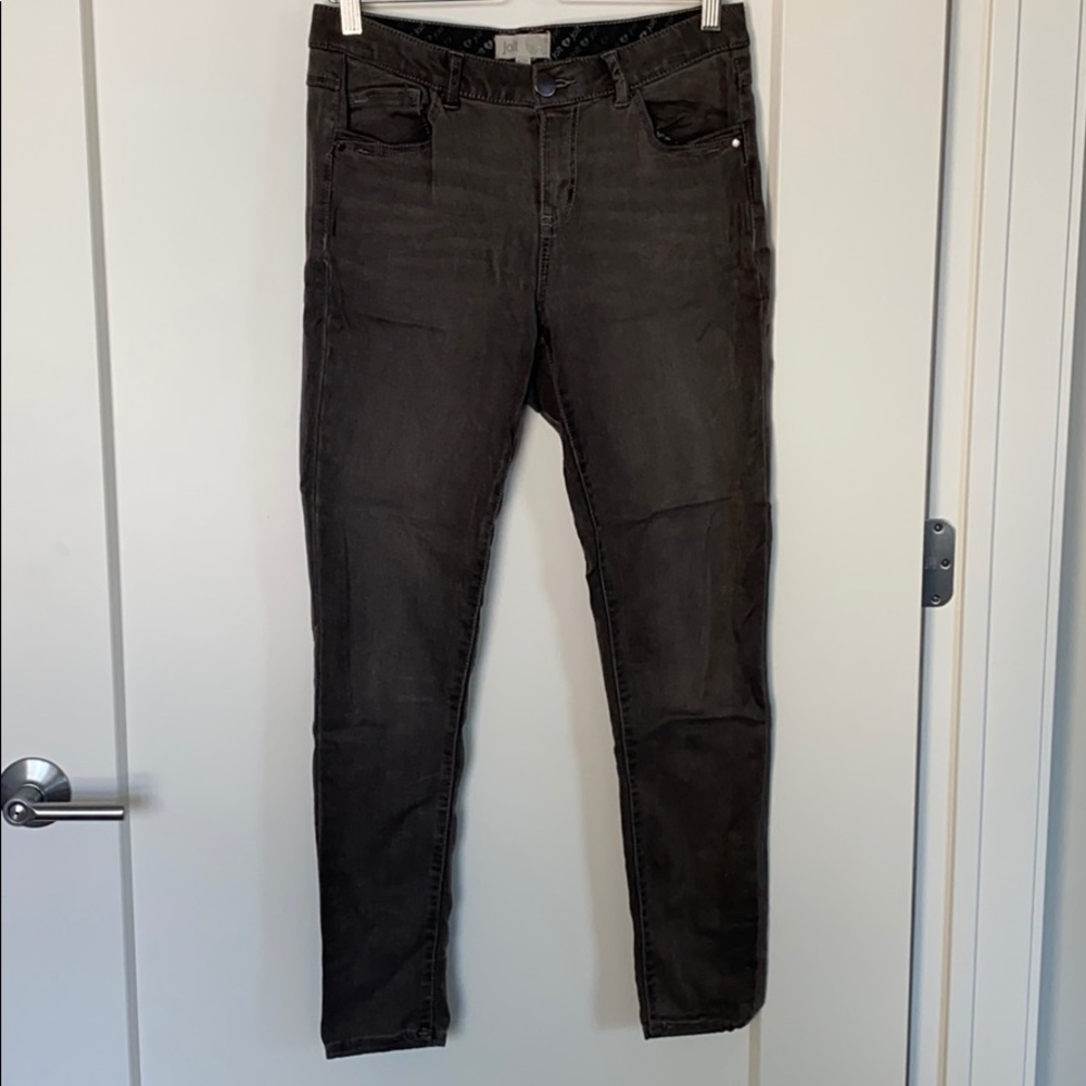 Jolt Gray Stretchy Jeans. Size 8/29W.